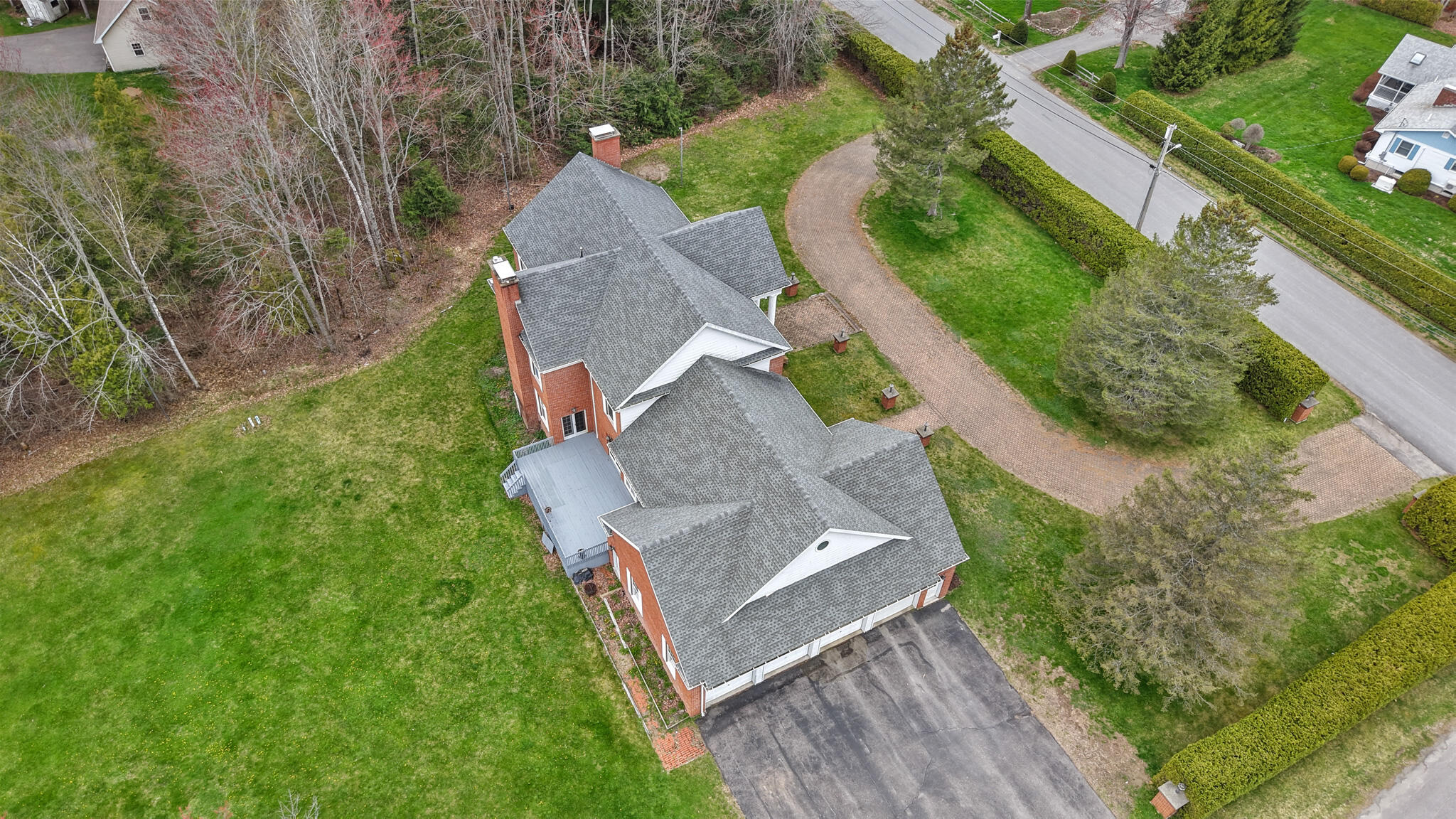 63 Fenton Way Bangor, ME 04401 - Photo 14 of 69 dji_fly_20260504_144848_0403_17779205091