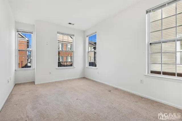 $2,650 | 24 A Roosevelt Avenue, Unit A, Carteret, NJ 07008