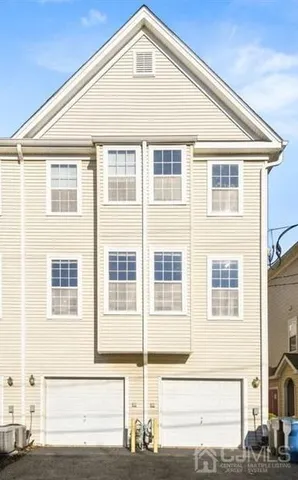 $2,650 | 24 A Roosevelt Avenue, Unit A, Carteret, NJ 07008