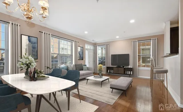 $2,650 | 24 A Roosevelt Avenue, Unit A, Carteret, NJ 07008