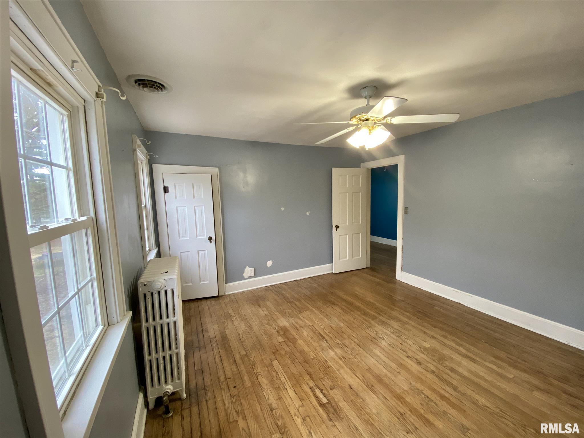 911 Edgehill Road Jacksonville, IL 62650 - Photo 23 of 36 Gallery Image 23