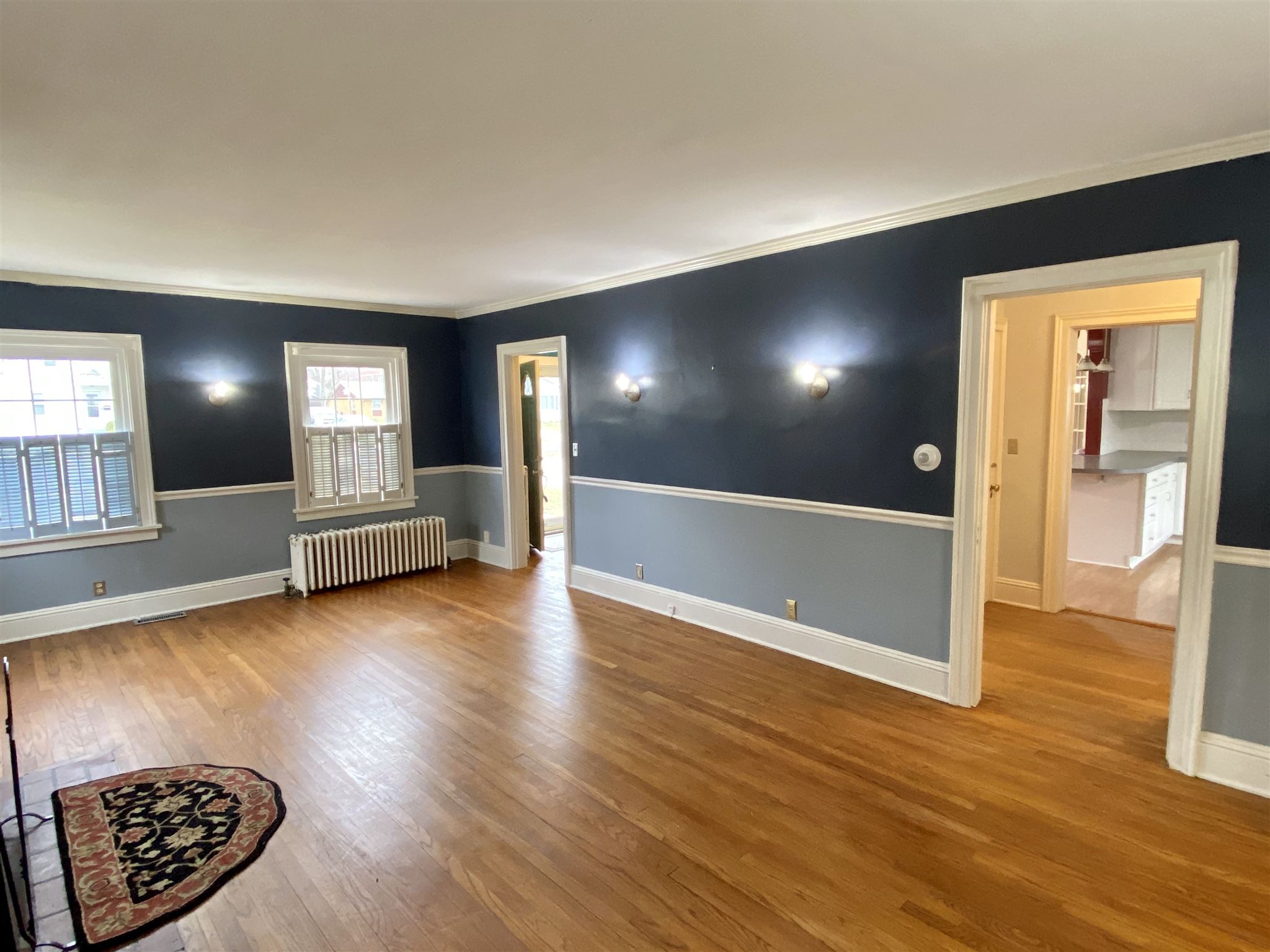 911 Edgehill Road Jacksonville, IL 62650 - Photo 5 of 36 Gallery Image 5