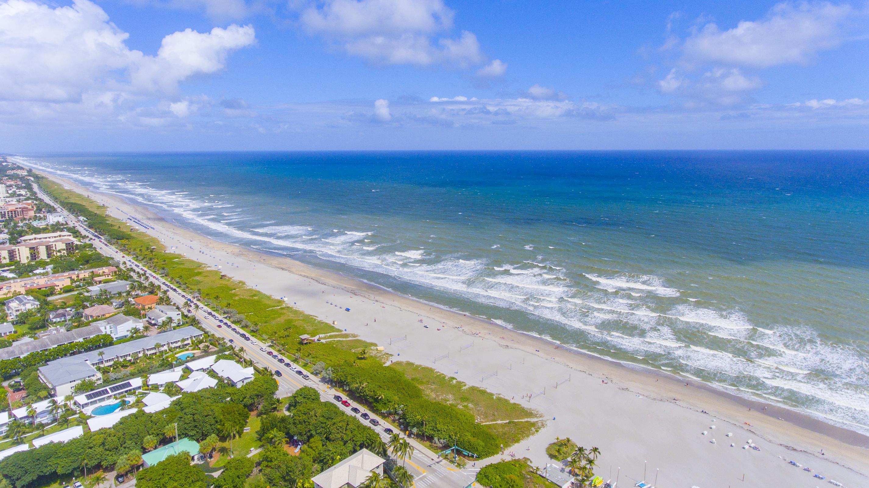 1025 Coralina Lane Delray Beach, FL 33483 - Photo 6 of 35 Aerial 4