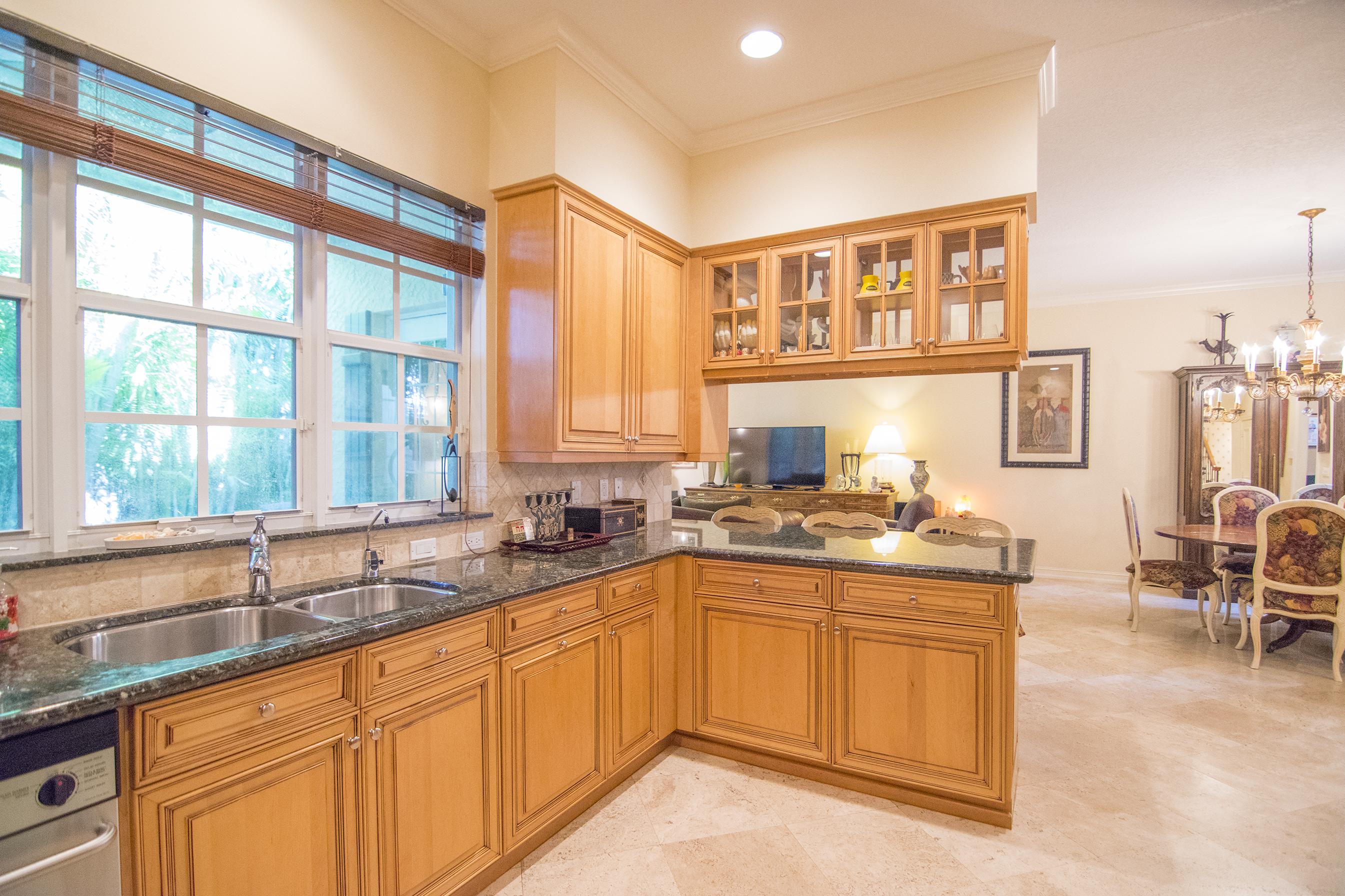 1025 Coralina Lane Delray Beach, FL 33483 - Photo 8 of 35 Kitchen