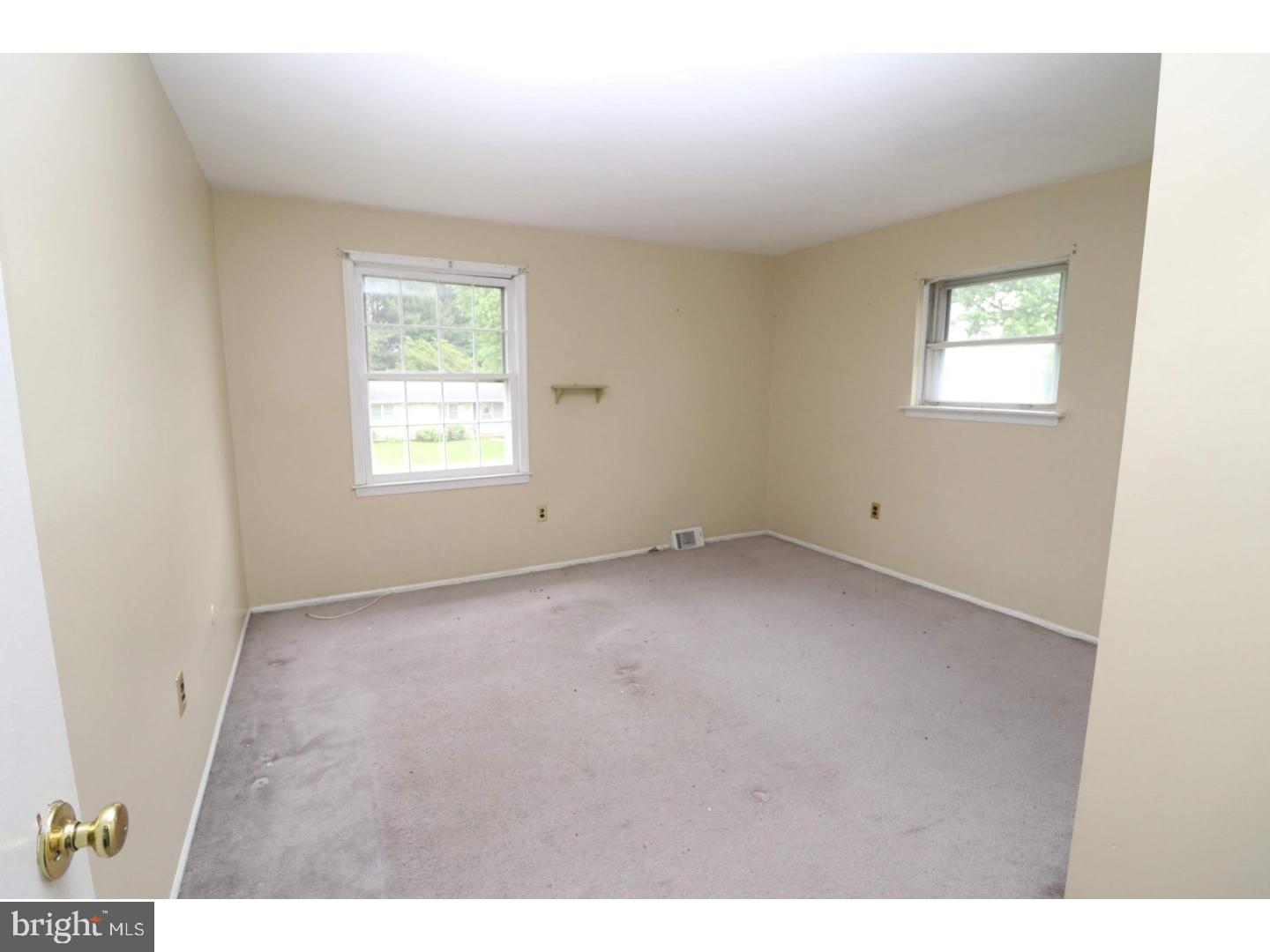 105 Woodstream Road Boothwyn, PA 19061 - Photo 11 of 15 Gallery Image 11