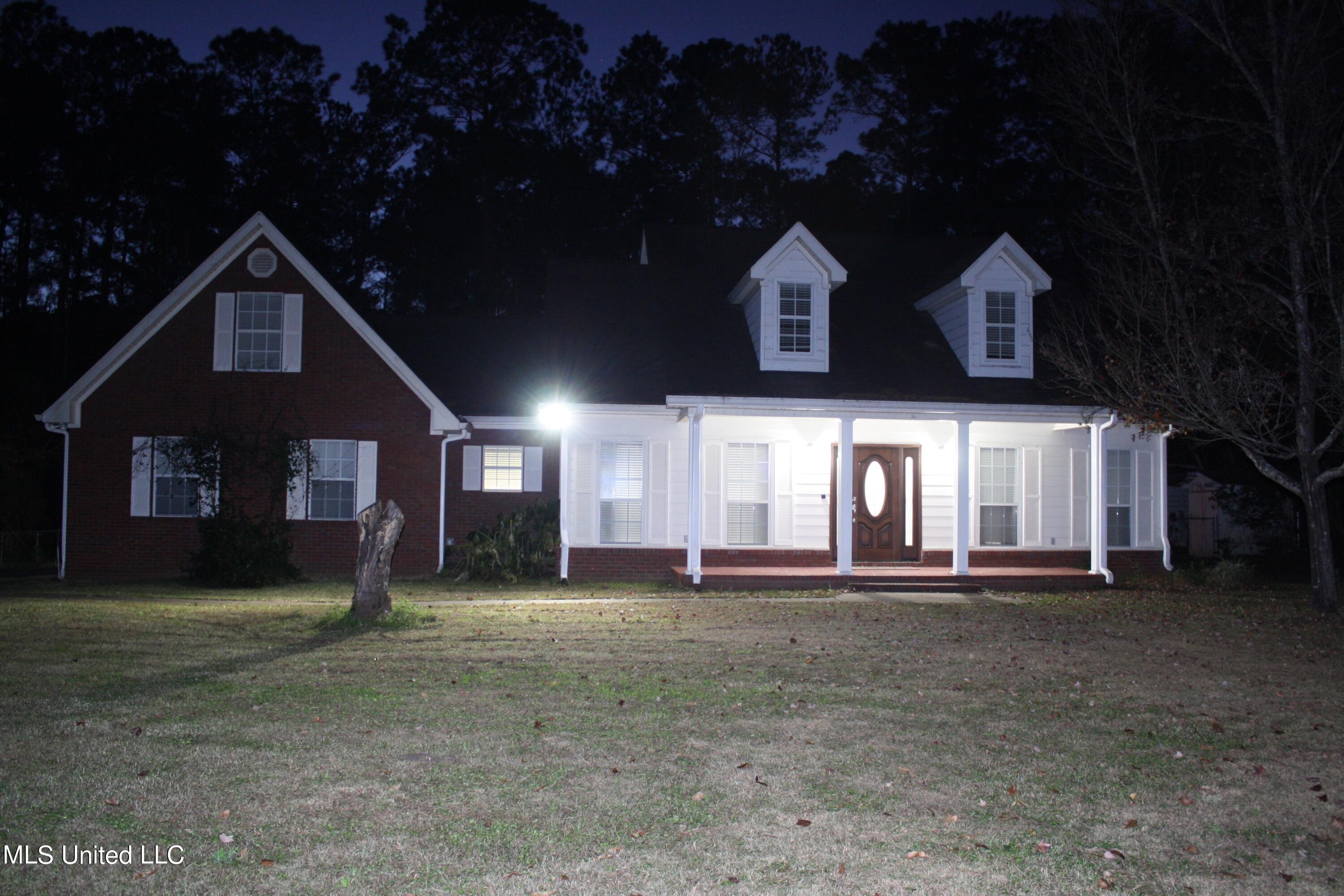 17015 Old River Road Vancleave, MS 39565 - Photo 6 of 50 1aFront6