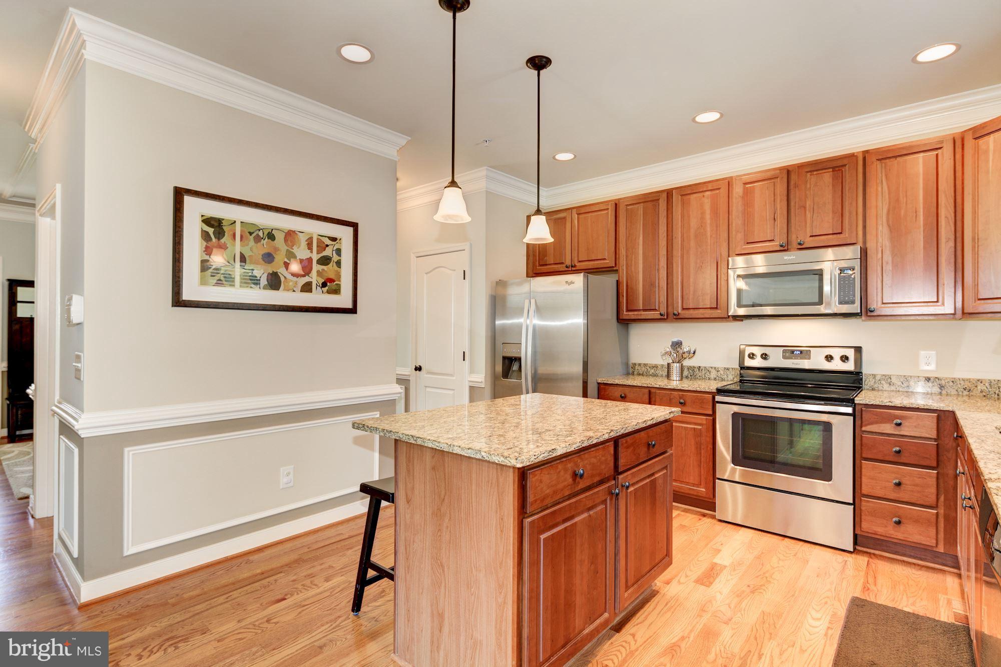 325 Chestnut Road Linthicum Heights, MD 21090 - Photo 8 of 30 Beautiful Granite Countertops
