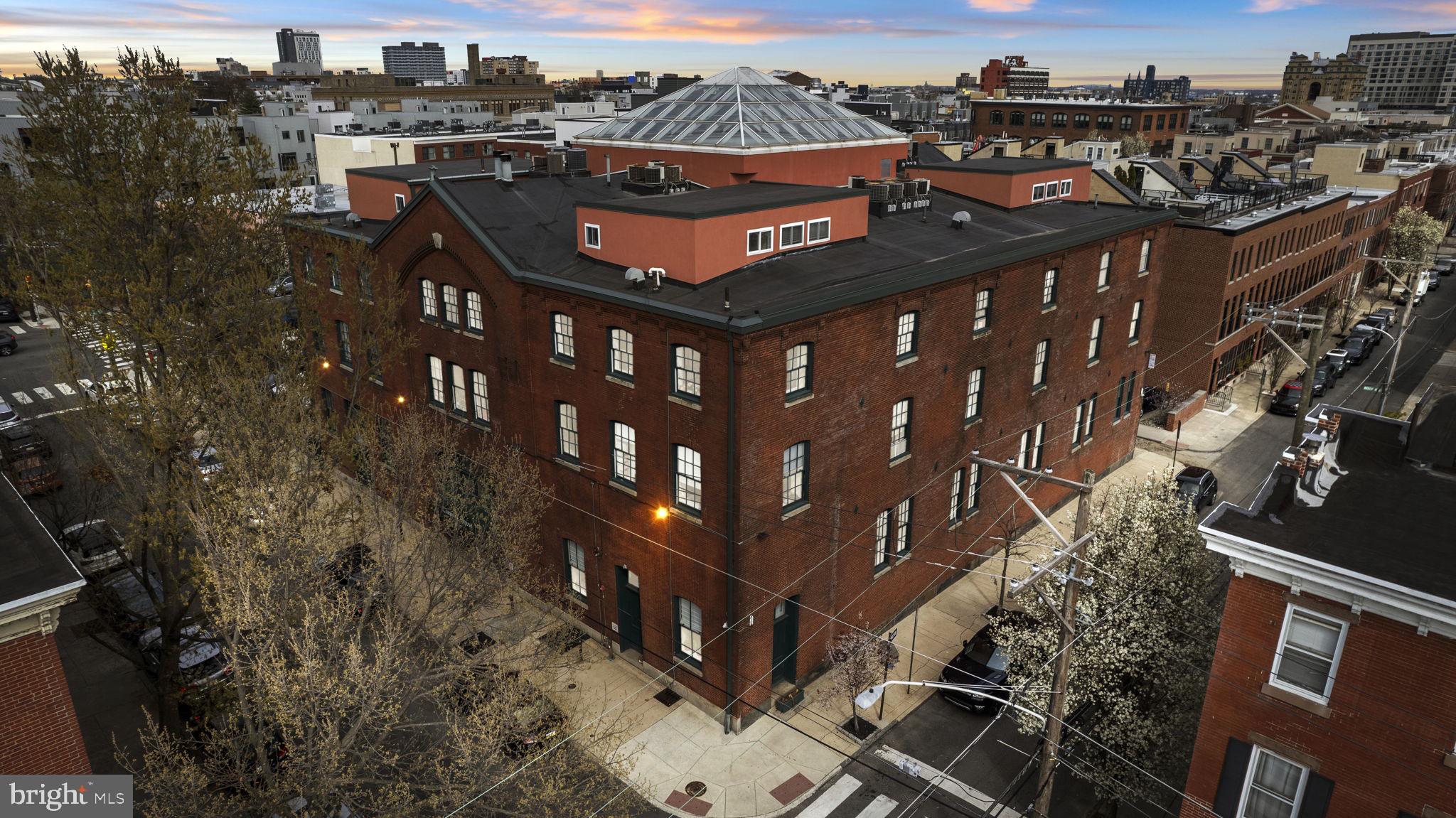 627 North 18th St Unit 111