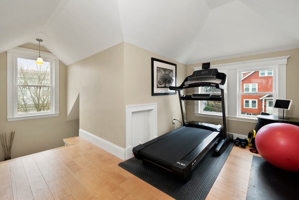 16 Sunset Road, Unit 2 Watertown, MA 02472 - Photo 18 of 25 Gallery Image 18