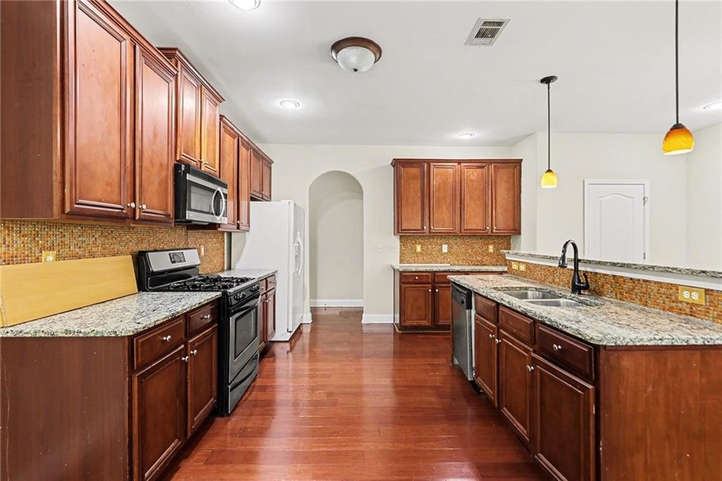 5529 Dendy Trace Fairburn, GA 30213 - Photo 9 of 49