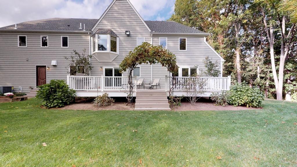 48 St George Court Warwick, RI 02888 - Photo 34 of 39