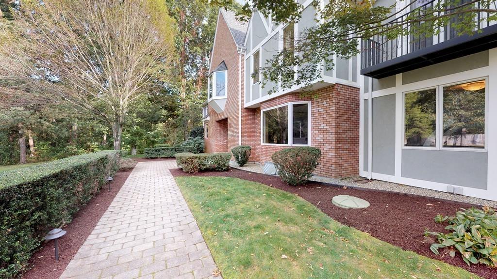 48 St George Court Warwick, RI 02888 - Photo 37 of 39