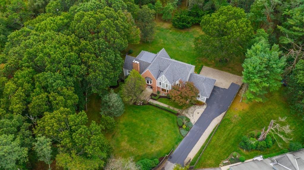 48 St George Court Warwick, RI 02888 - Photo 4 of 39