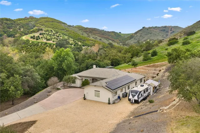 $1,150,000 | 45600 La Cruz Drive, Temecula, CA 92590