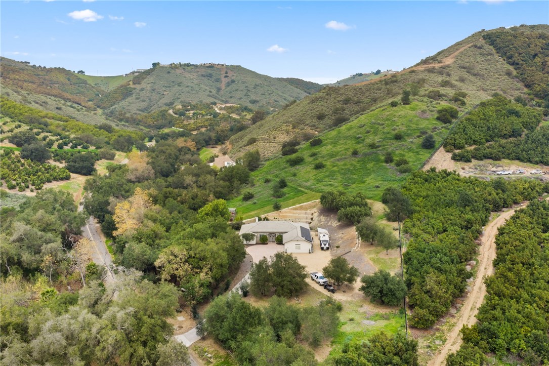 45600 La Cruz Drive Temecula, CA 92590 - Photo 70 of 75 an aerial view of residential houses with outdoor space and trees