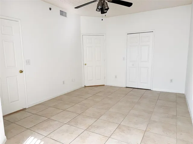 $2,600 | 3105 Northeast 184th Street, Unit 7106, North Miami Beach, FL 33160