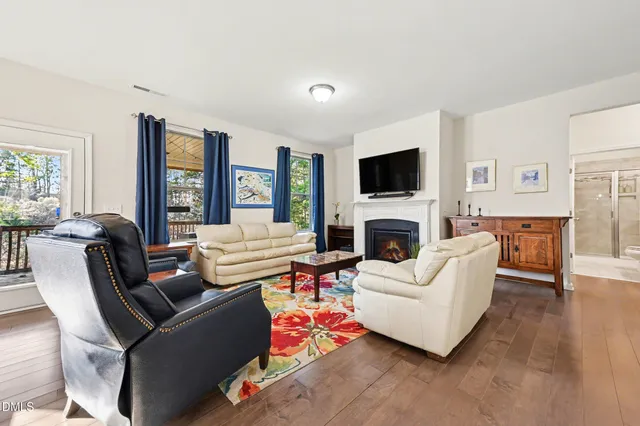 $565,000 | 1010 Lubbock Lane, Durham, NC 27703