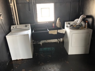 117 Pulaski Road Calumet City, IL 60409 - Photo 7 of 9 a utility room with dryer and washer