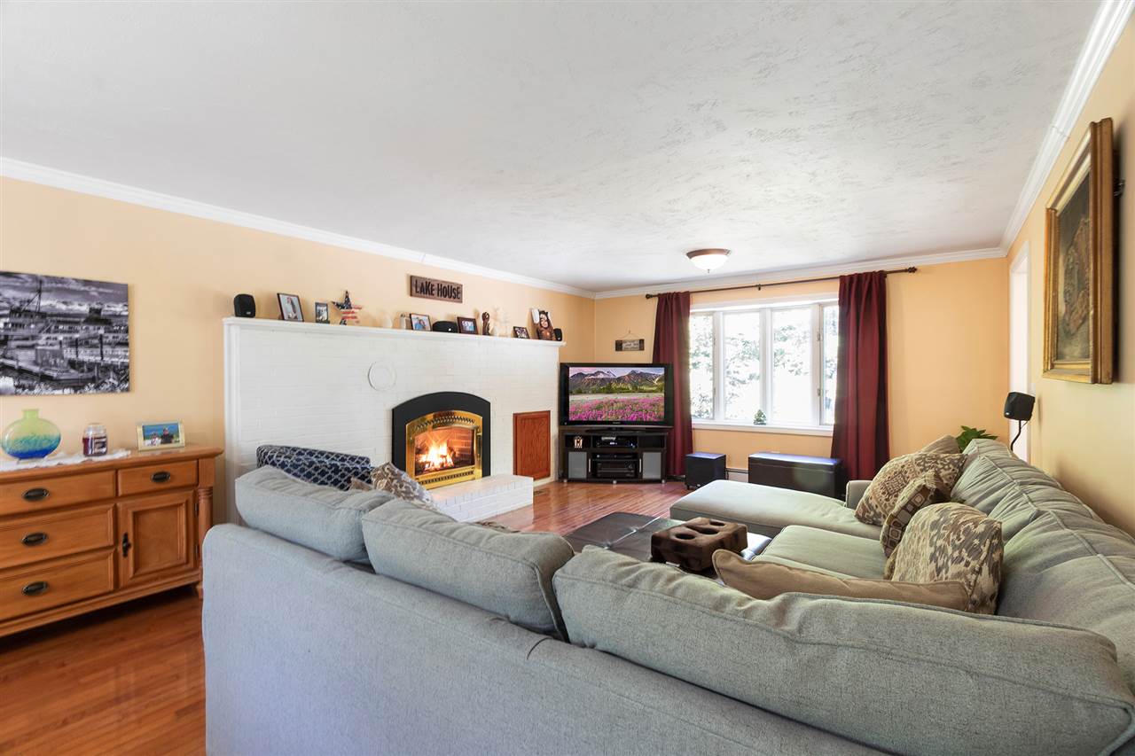 250 Dockham Shore Road Gilford, NH 03249 - Photo 11 of 40