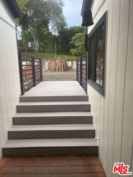 335 Morro Hills Road Fallbrook, CA 92028 - Photo 13 of 34