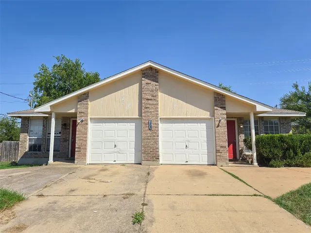 $1,495 | 300 Tamara Drive, Unit B, Georgetown, TX 78628