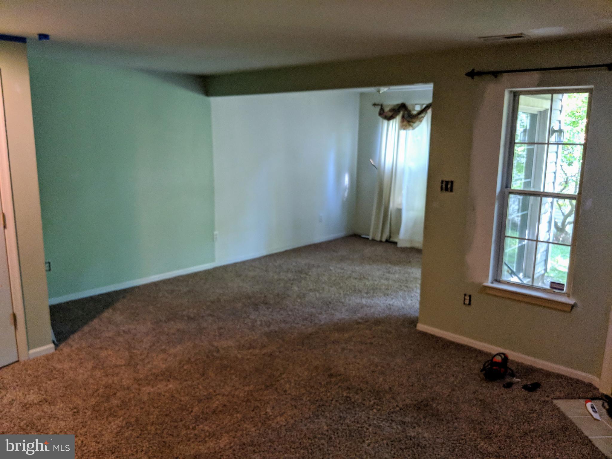 4207 Huntshire Road Randallstown, MD 21133 - Photo 15 of 29 Family Room