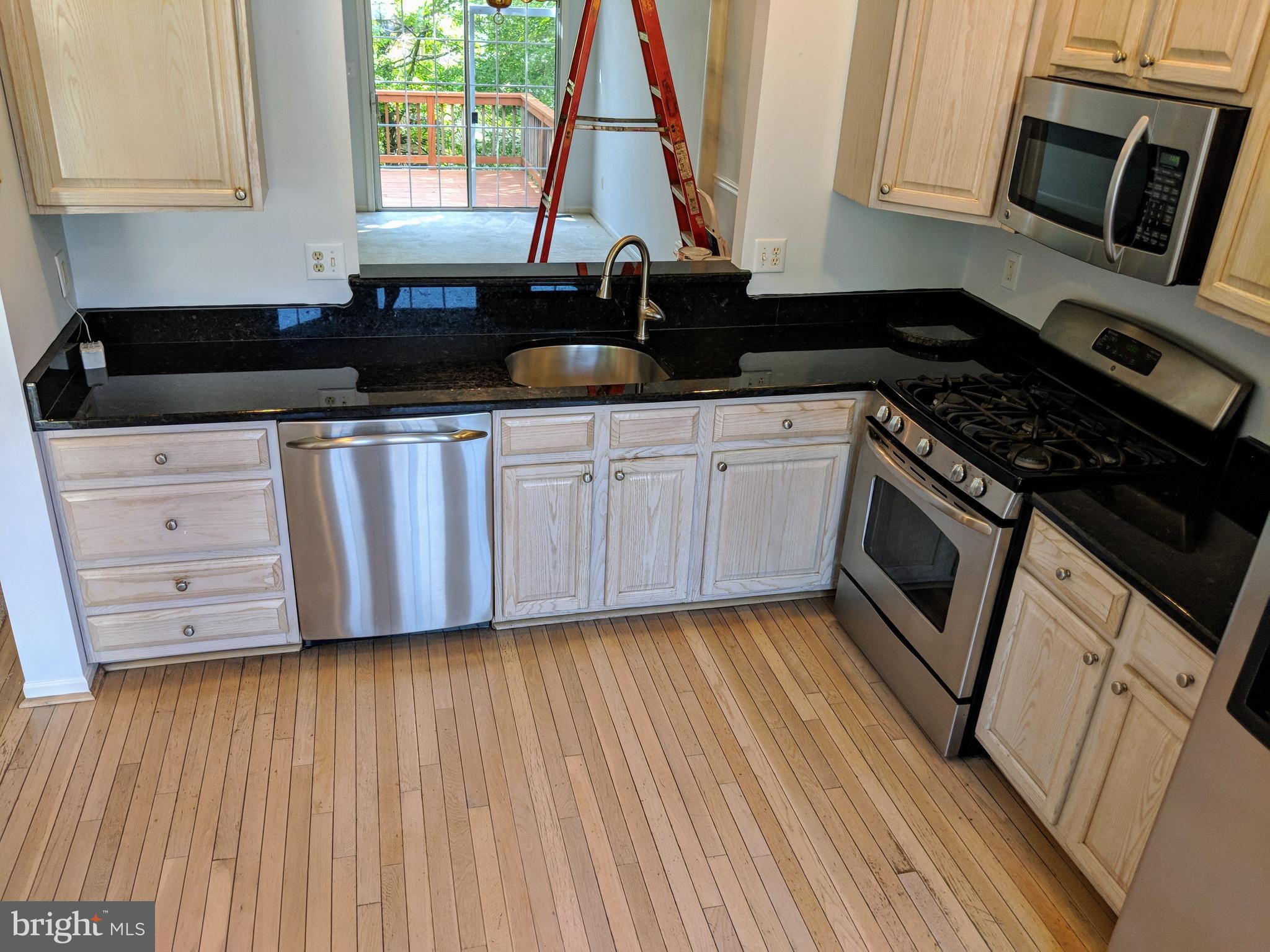 4207 Huntshire Road Randallstown, MD 21133 - Photo 5 of 29 Kitchen