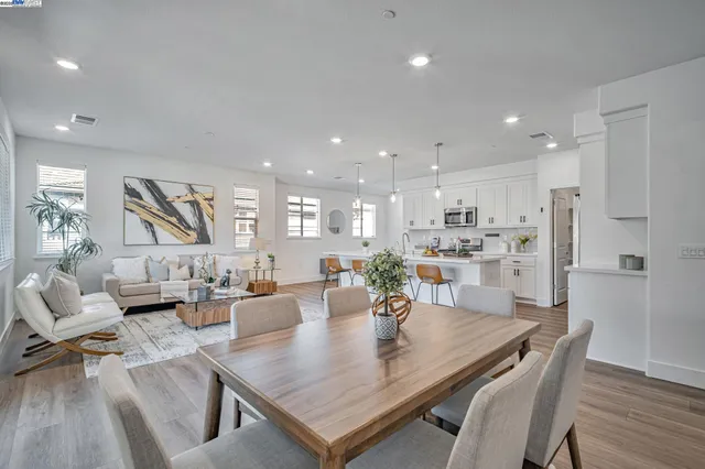 $748,000 | 675 Delve Court, Hayward, CA 94544