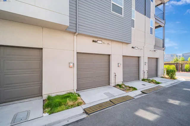 $748,000 | 675 Delve Court, Hayward, CA 94544