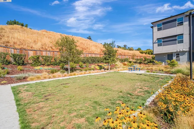 $748,000 | 675 Delve Court, Hayward, CA 94544