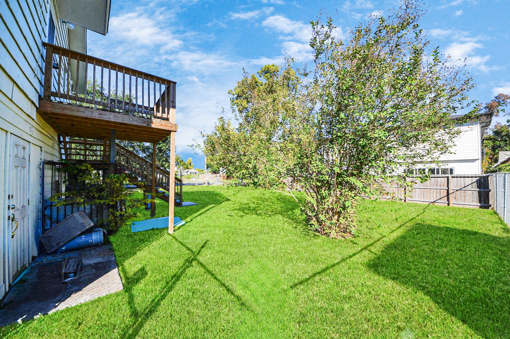 5303 Lyons Avenue, Unit 4 Houston, TX 77020 - Photo 40 of 40 a view of an interior of the house
