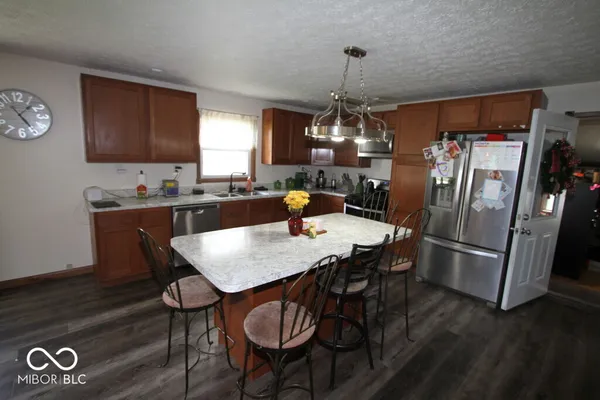 $449,900 | 5671 East 350 South, Waldron, IN 46182