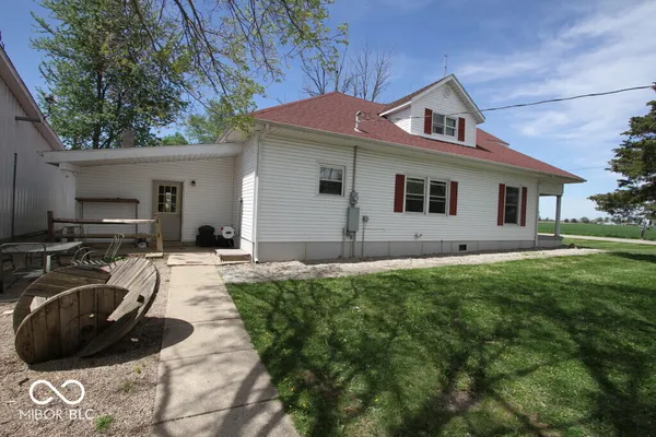 $449,900 | 5671 East 350 South, Waldron, IN 46182