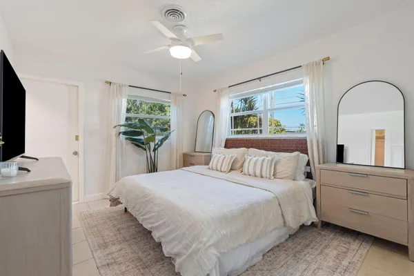 $4,000 | 1850 Southeast 7th Street, Pompano Beach, FL 33060