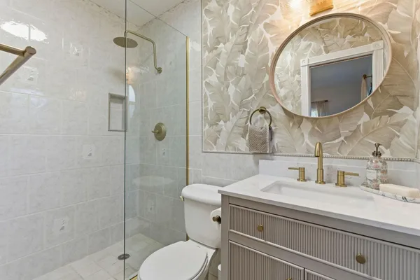 $4,000 | 1850 Southeast 7th Street, Pompano Beach, FL 33060