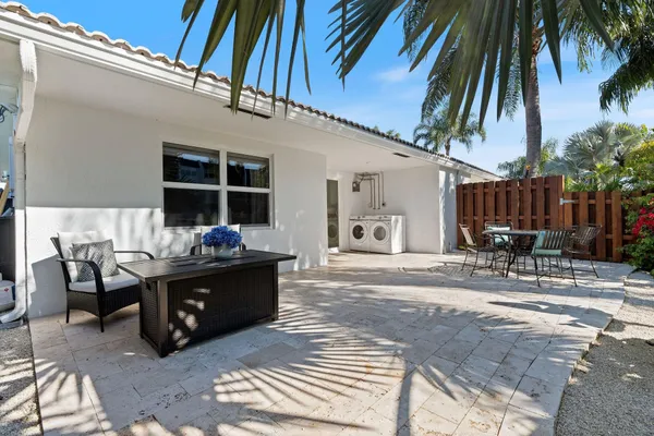 $4,000 | 1850 Southeast 7th Street, Pompano Beach, FL 33060