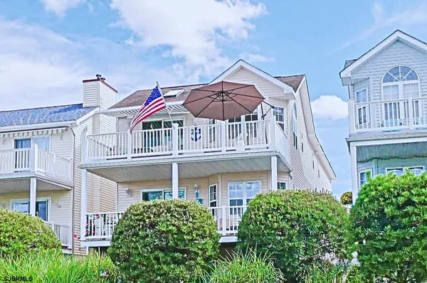 $825,000 | 310 Roosevelt Boulevard, Unit 2, Ocean City, NJ 08226