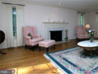220 French Road Newtown Square, PA 19073 - Photo 3 of 6