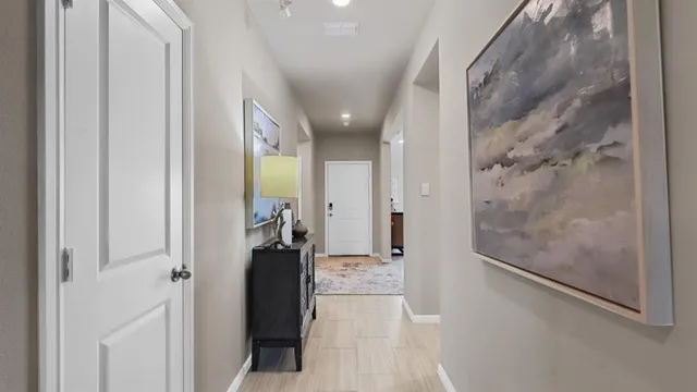 $294,990 | 552 Marsh Street, Cleburne, TX 76033