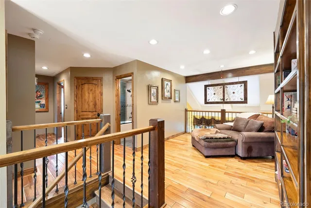 $1,595,000 | 5038 East Nichols Place, Centennial, CO 80122