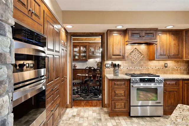 $1,595,000 | 5038 East Nichols Place, Centennial, CO 80122