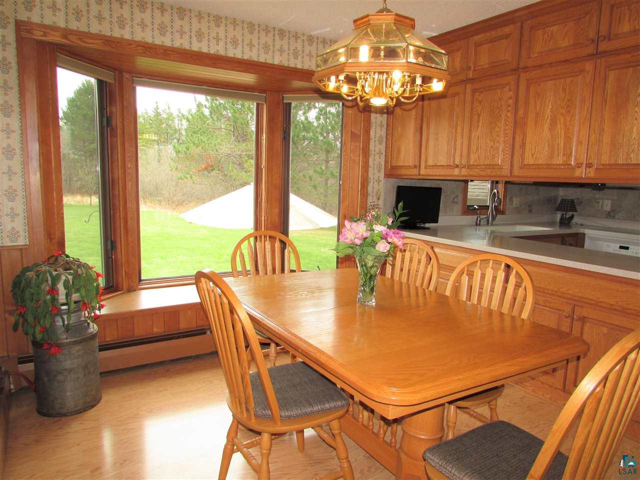 4839 Lindahl Road Duluth, MN 55811 - Photo 11 of 41 Dining room