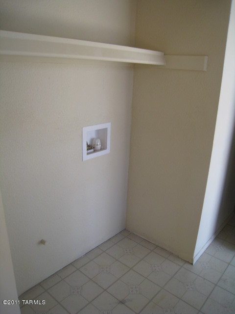 2772 South Kolb Road Tucson, AZ 85730 - Photo 7 of 17 Gallery Image 7