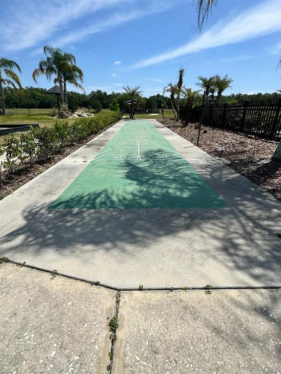 2543 Old Kent Circle Kissimmee, FL 34758 - Photo 40 of 41 a view of a yard