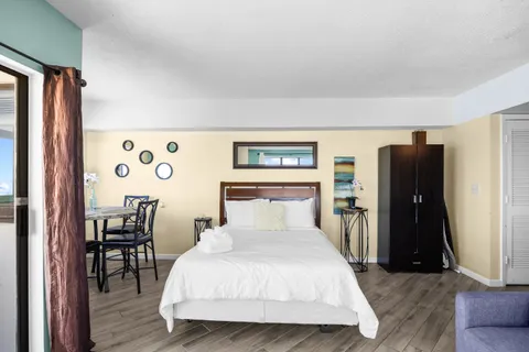 $150,000 | 1605 South Ocean Boulevard, Unit 1604, Myrtle Beach, SC 29577