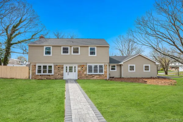 $879,999 | 4 Chevy Drive, Centereach, NY 11720