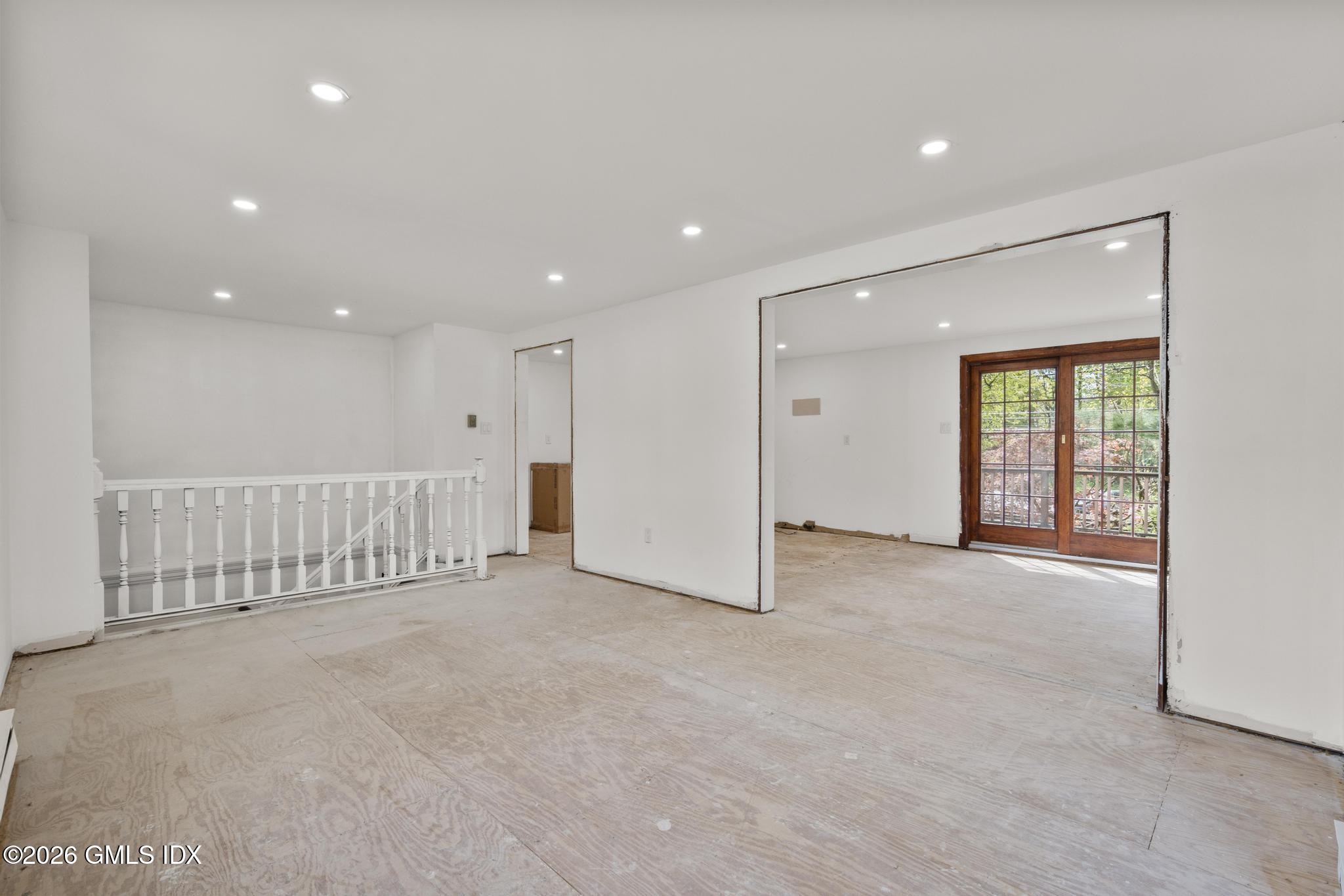22 Carrona Drive Riverside, CT 06878 - Photo 3 of 26 a view of an empty room with a window