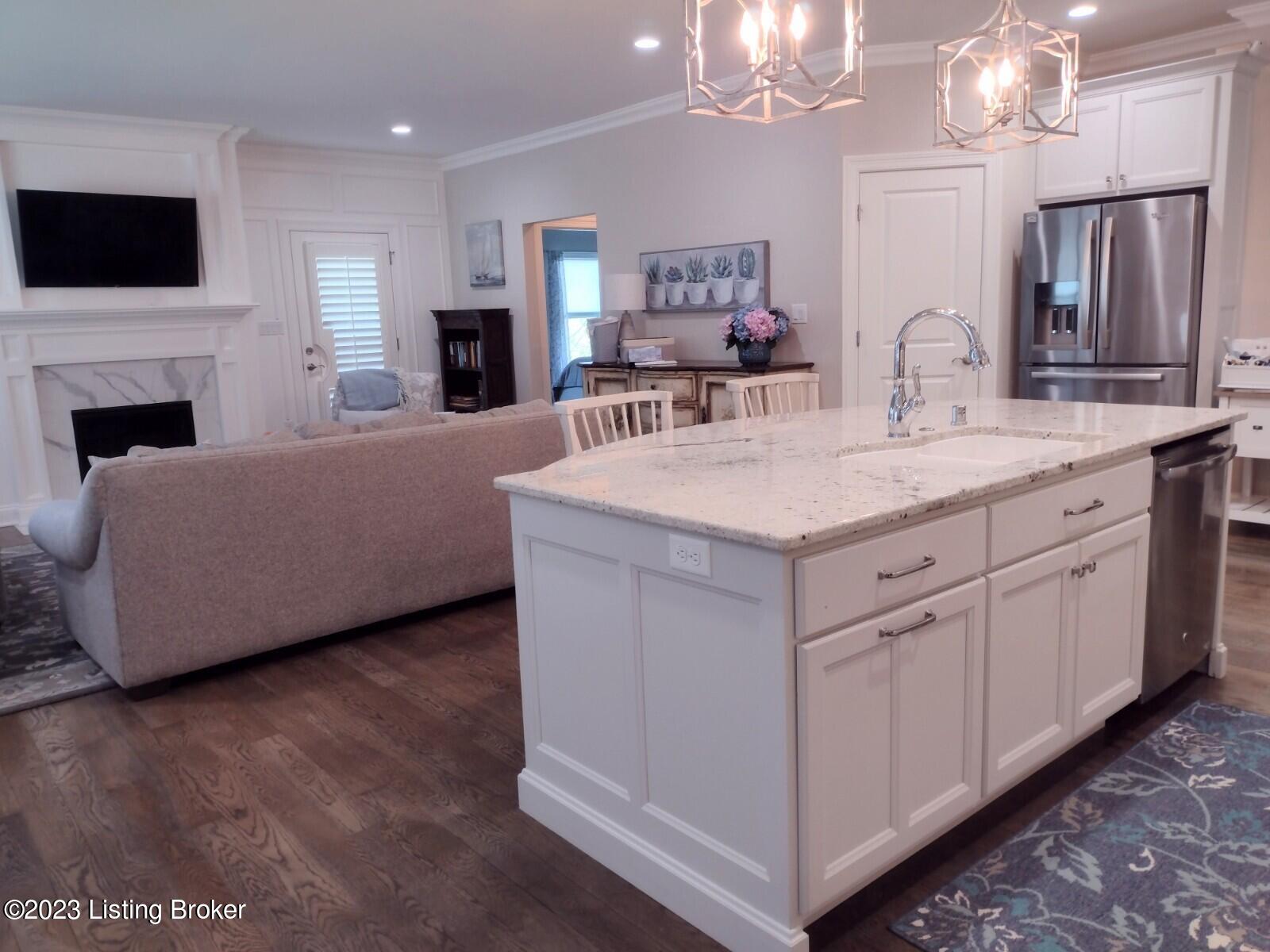 225 Maple Valley Road Louisville, KY 40245 - Photo 34 of 69 kitchen island