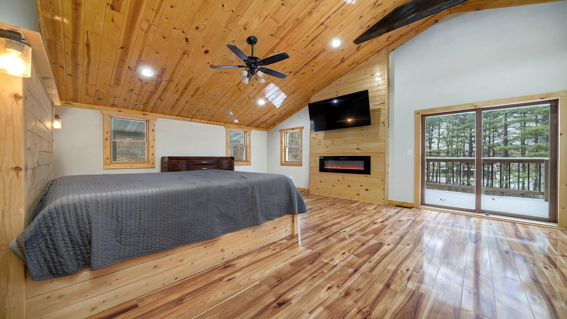 2063 Grand Detour Road Dixon, IL 61021 - Photo 15 of 44 a bedroom with a bed and a flat screen tv