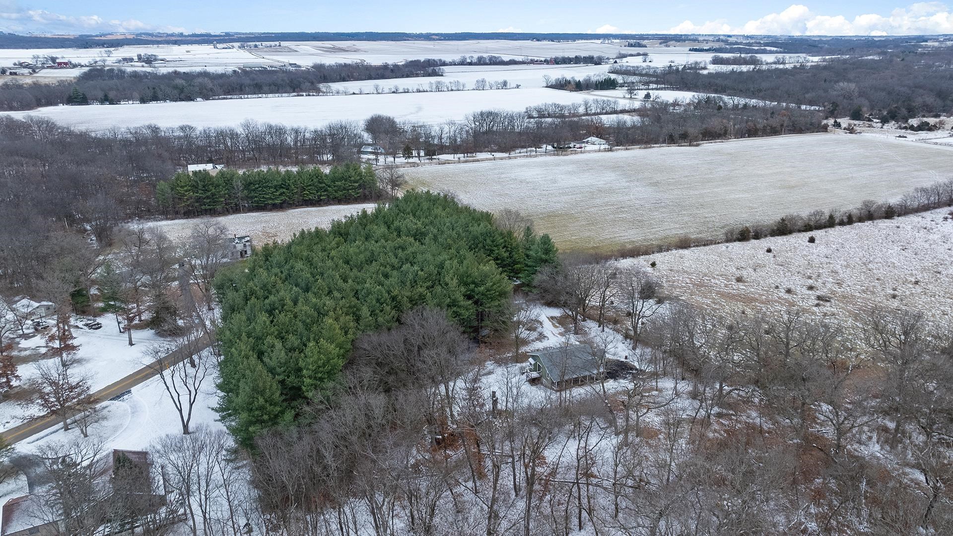 2063 Grand Detour Road Dixon, IL 61021 - Photo 44 of 44 a view of a yard with wooden fence